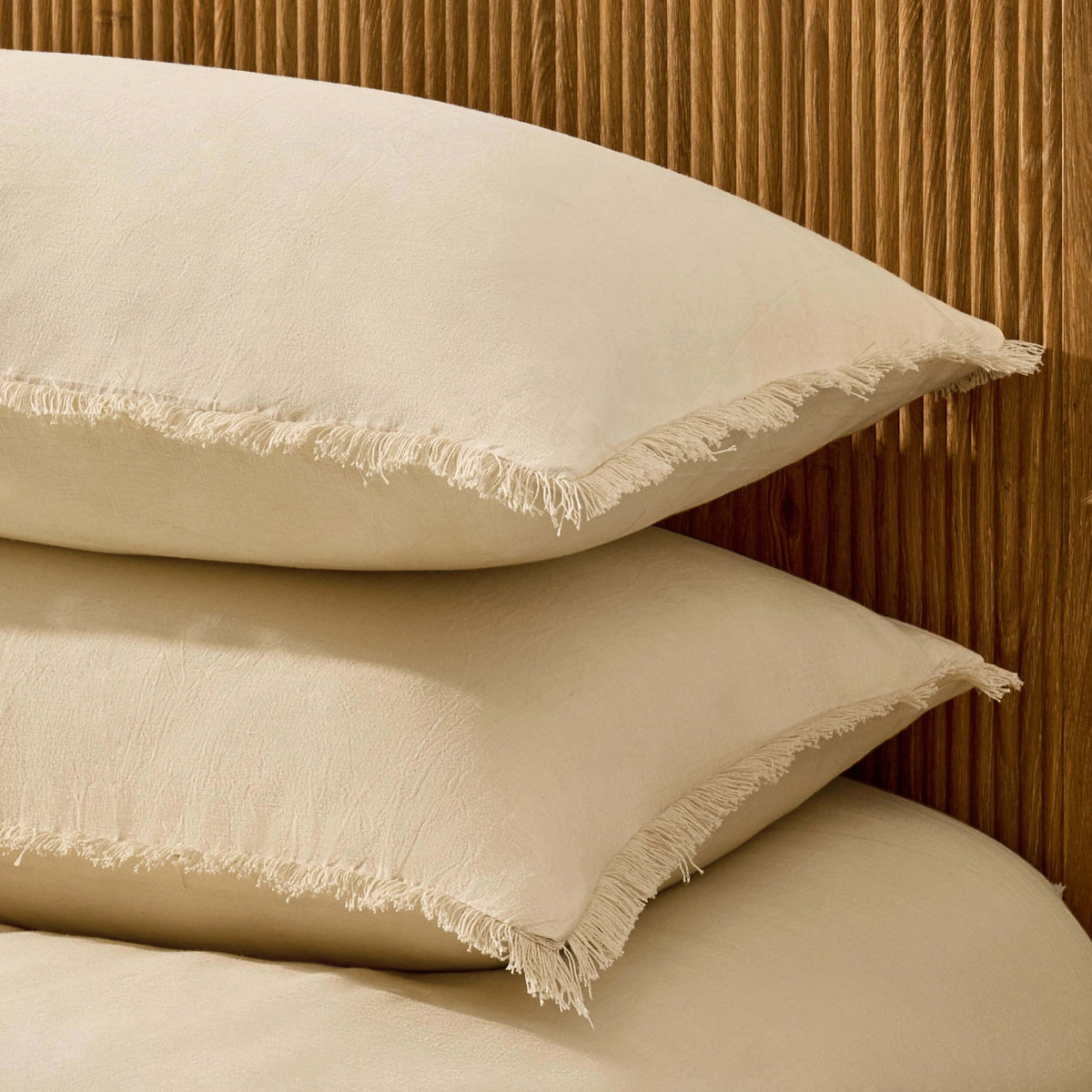 Lora Linen Blend Frayed Edge Duvet Cover & Pillowcase Set - Natural - DUSK