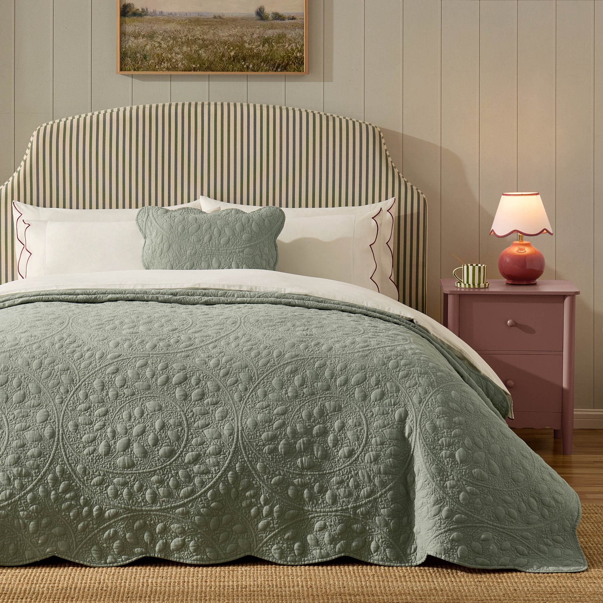 Lucerne Scallop Matelasse Bedspread - Forest Green - DUSK