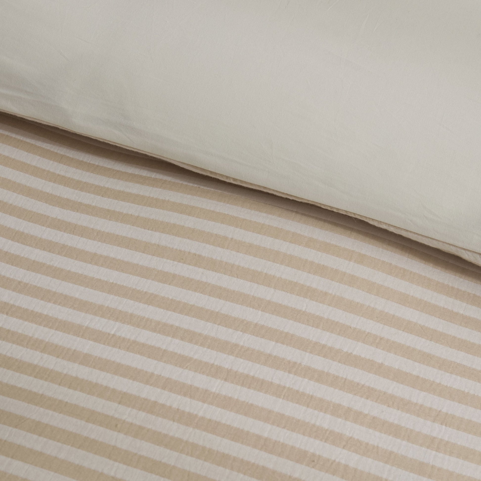 Miran Yarn Dyed Muslin Duvet Cover & Pillowcase Set - Natural/White - DUSK