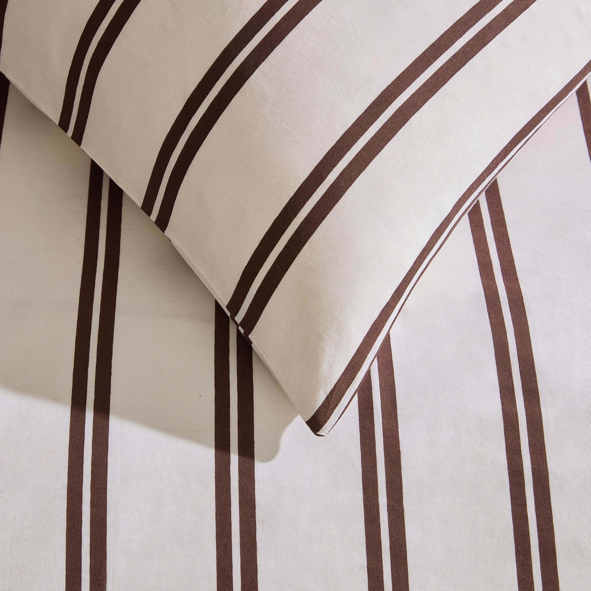 Noa 100% Cotton Stripe Duvet Cover & Pillowcase Set - Chocolate - DUSK