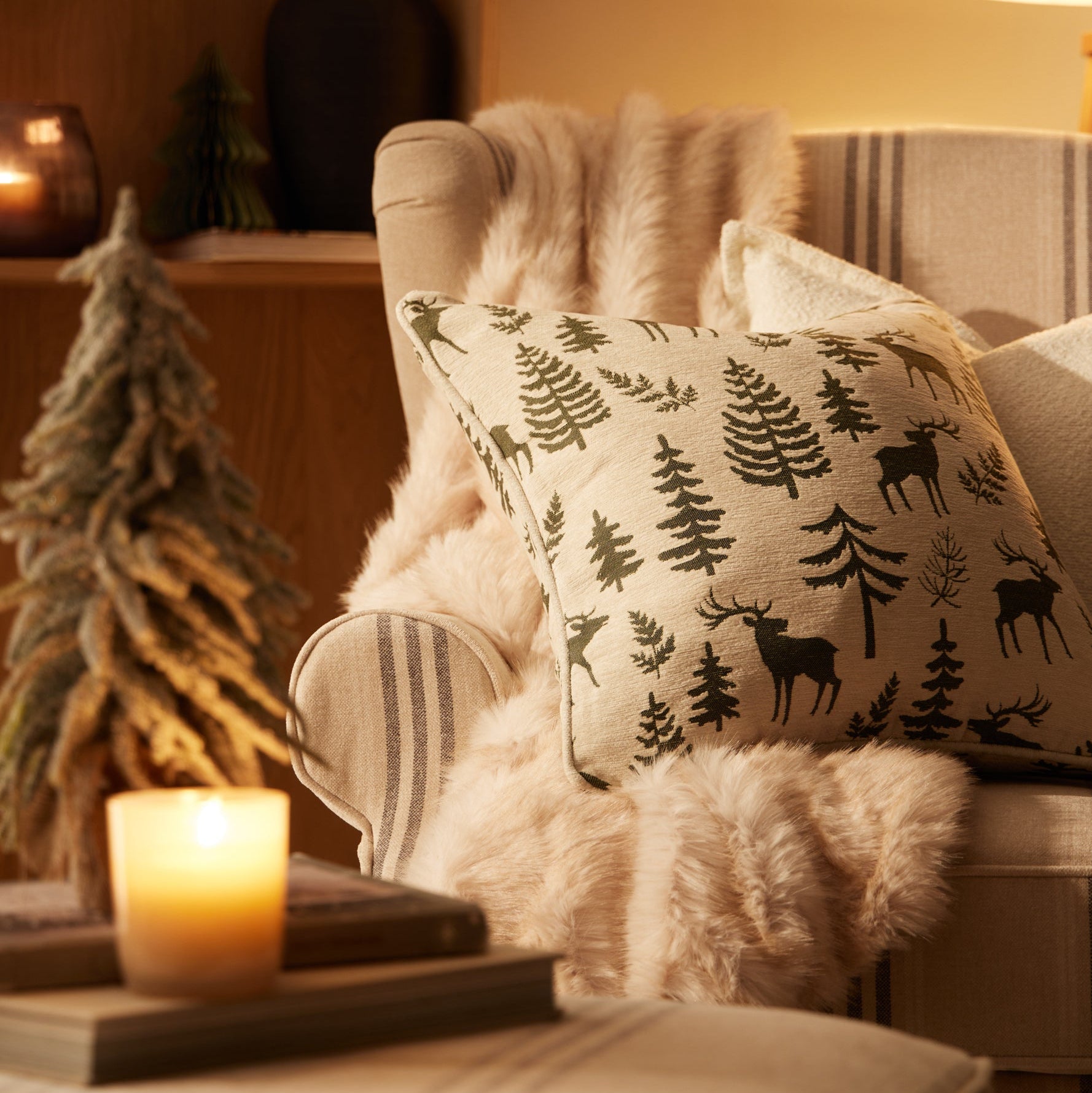 Pack of 2 Christmas Cushion Covers - Forest Green - DUSK