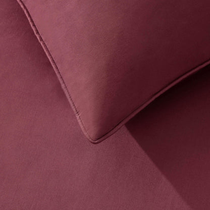 Pair of Cambridge Piped Edge Pillowcases - 200 Thread Count - Dark Berry - DUSK
