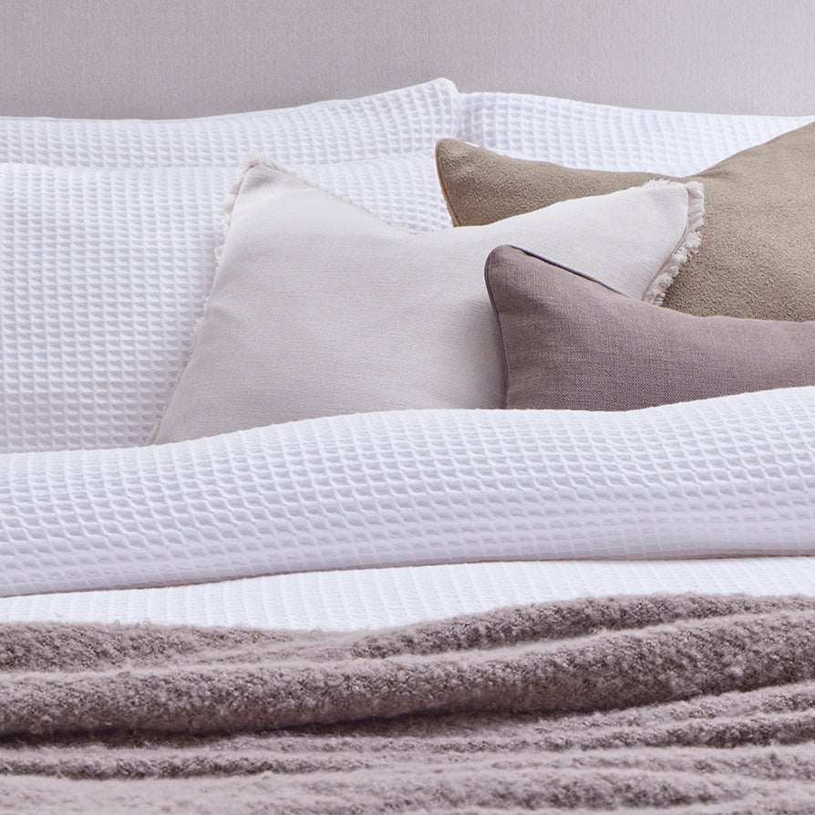 Pair of Portofino Waffle Pillowcases - 200 Thread Count - Cotton - White - DUSK