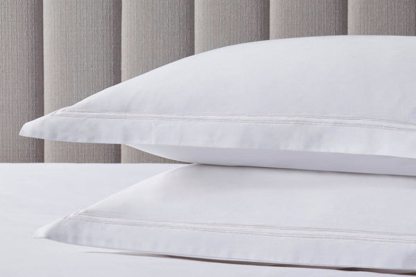 Pair of Regent Embroidered Oxford Pillowcases - 400 Thread Count Sateen - White - DUSK