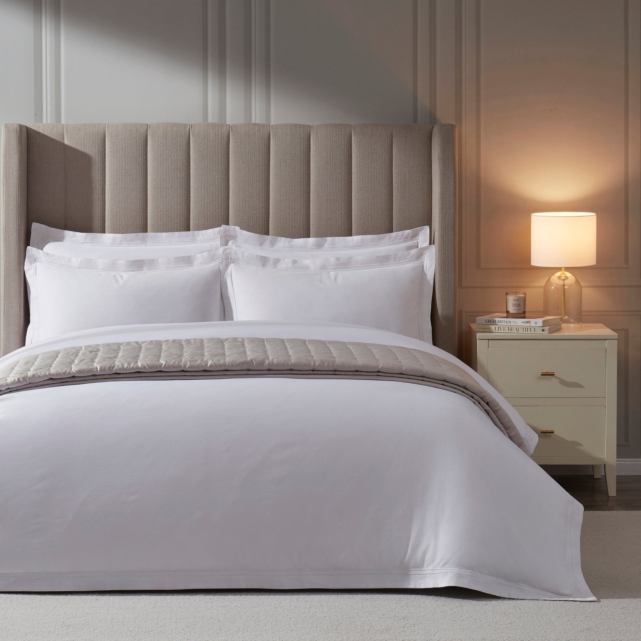 Pair of Regent Embroidered Oxford Pillowcases - 400 Thread Count Sateen - White - DUSK