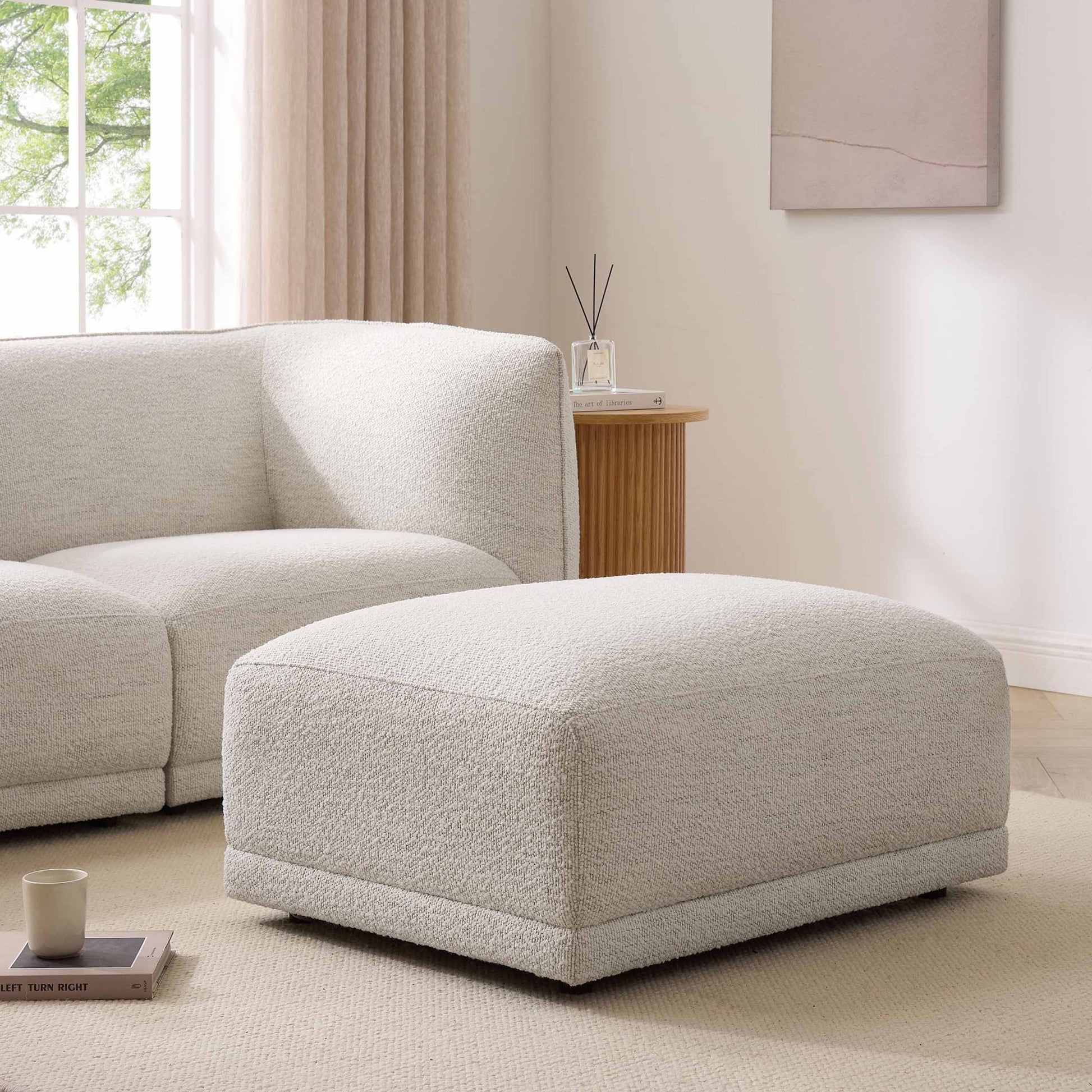 Porto Pouffe - Boucle Ivory - DUSK