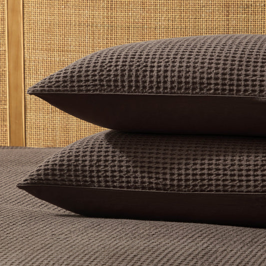 Portofino Waffle 100% Cotton Pair of Pillowcases 200 Thread Count - Chocolate - DUSK