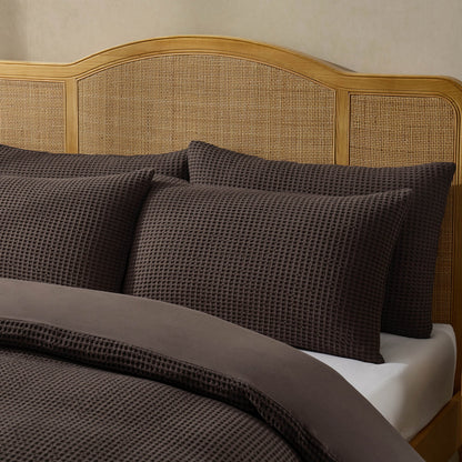 Portofino Waffle 100% Cotton Pair of Pillowcases 200 Thread Count - Chocolate - DUSK