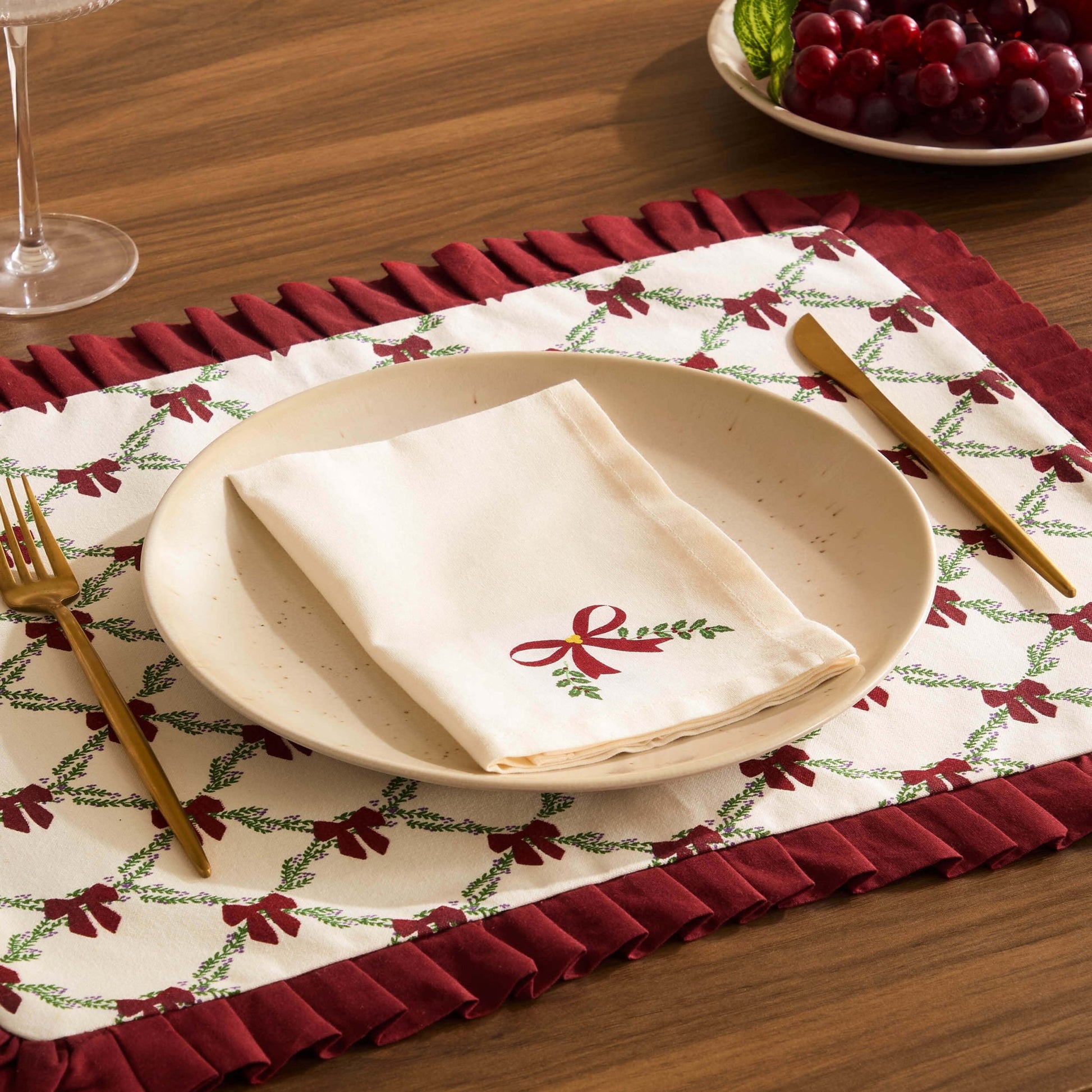 Printed Bow 100% Cotton Christmas Set of 4 Napkins - Red - DUSK