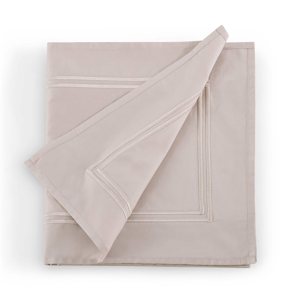 Regent 400 Thread Count Table Runner - Champagne - DUSK