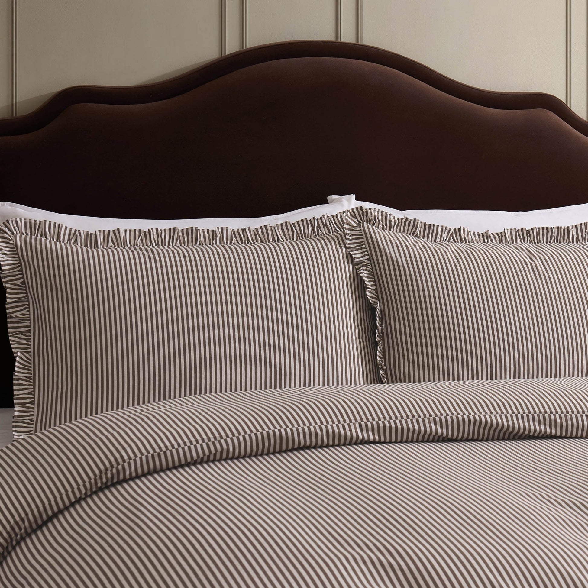 Remy 200 Thread Count Shirting Stripe Print Ruffle Edge Duvet Cover Set - Mocha - DUSK