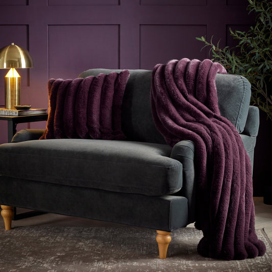 Ribbed Faux Fur Throw 1.5x2m - Aubergine - DUSK