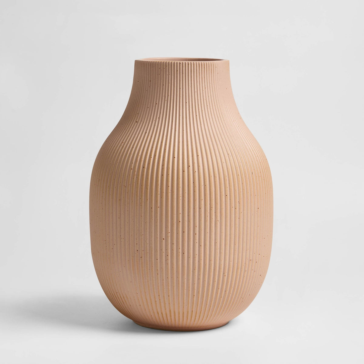 Rose Matt Ribbed Clay Vase - Pink - DUSK