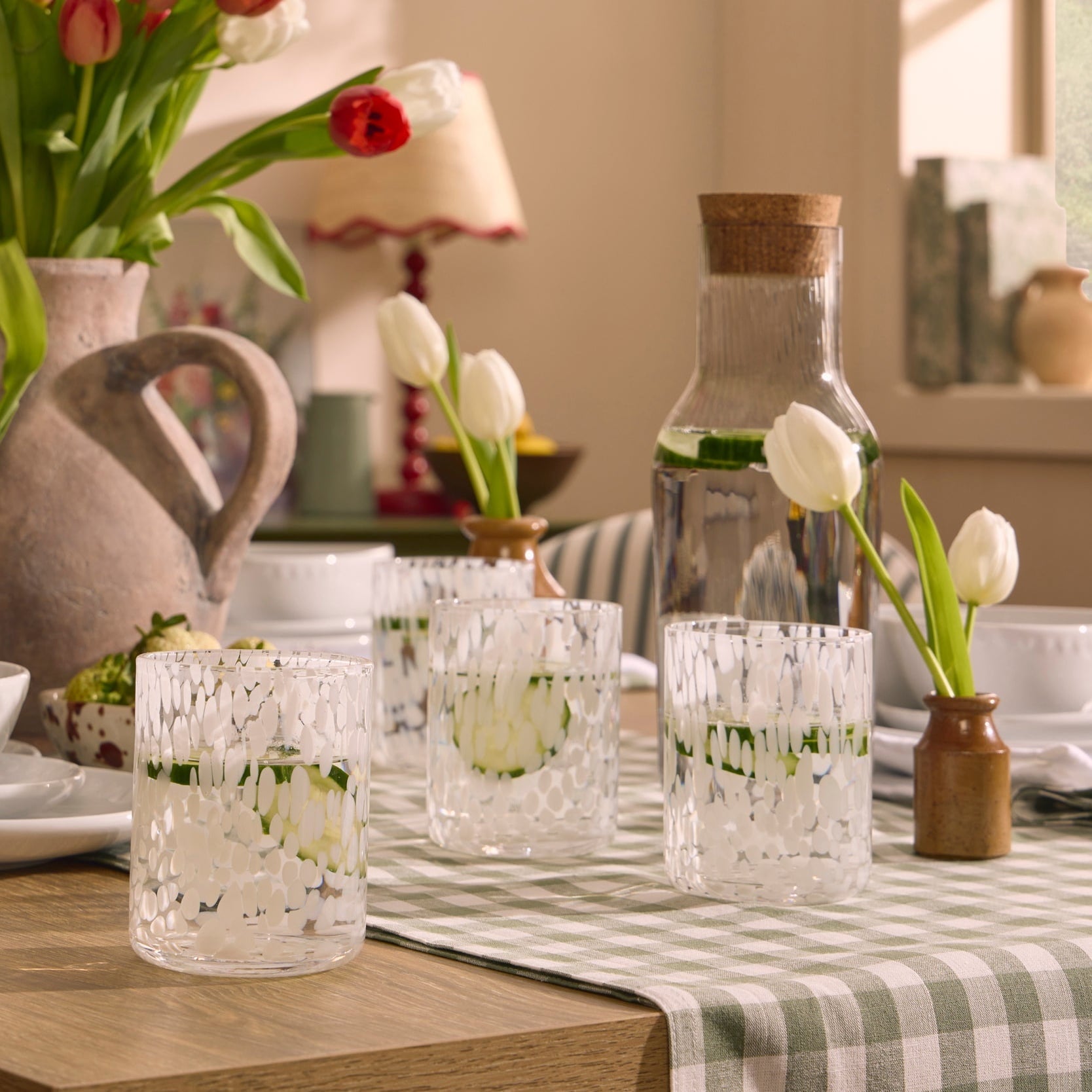 Sarda Dotty Glass Tumblers - Set of 4 - White - DUSK