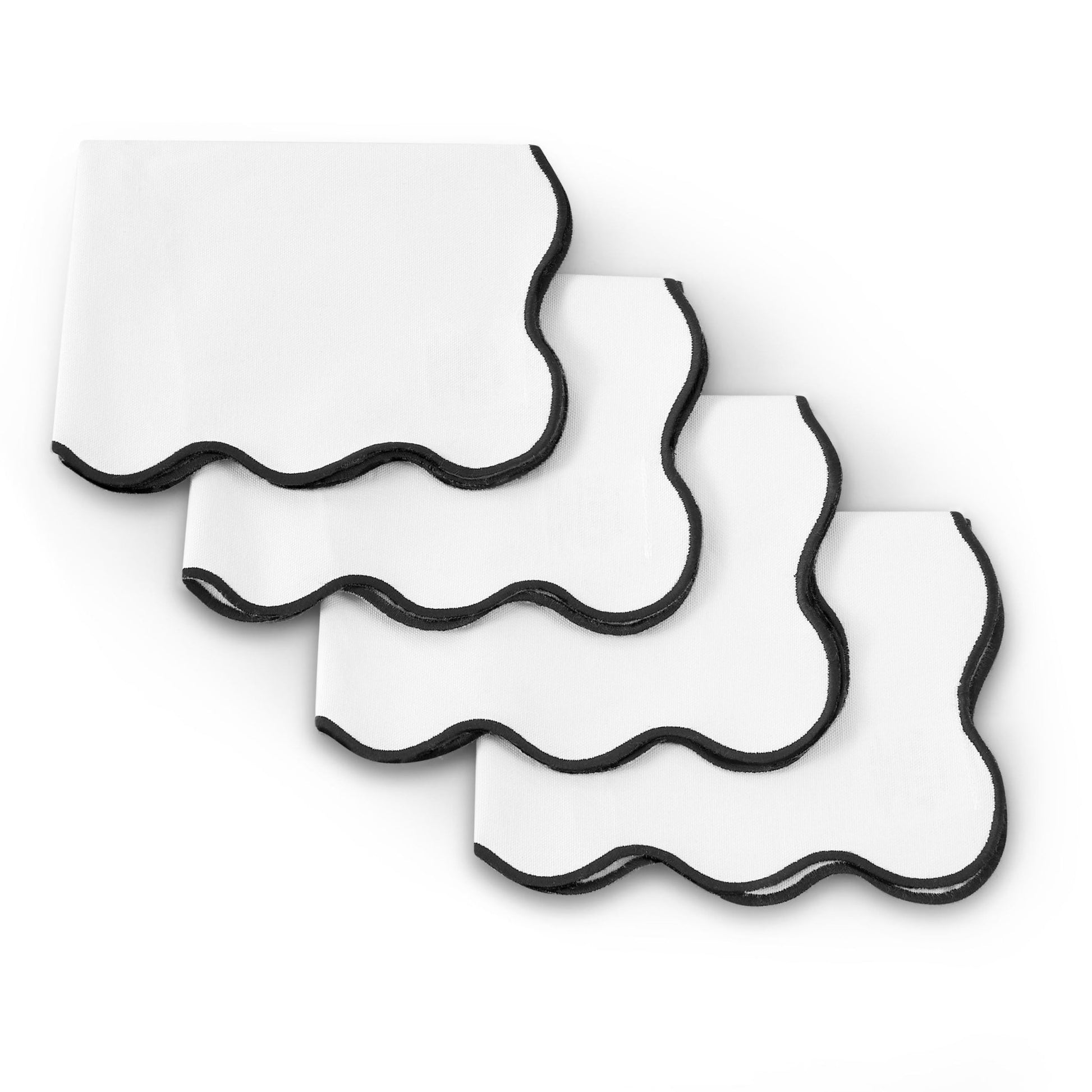 Scallop Edge Set of 4 Placemats - Off White/Black - DUSK