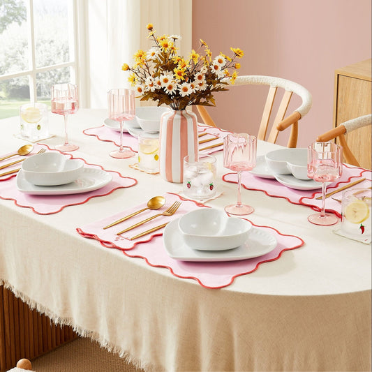 Scallop Edge Set of 4 Placemats - Pink/Red - DUSK
