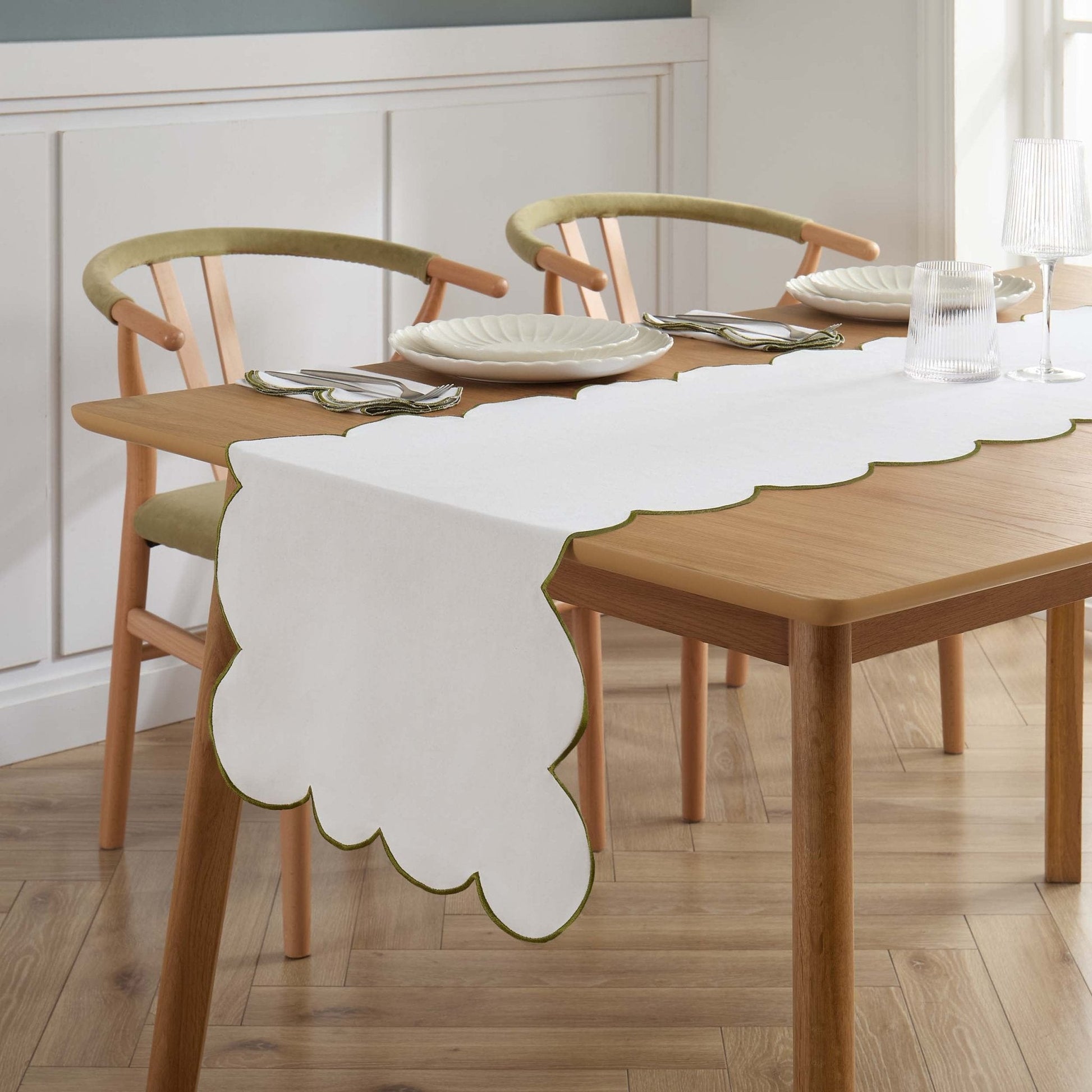 Simone Scallop Edge Table Runner - Off White/Olive - DUSK