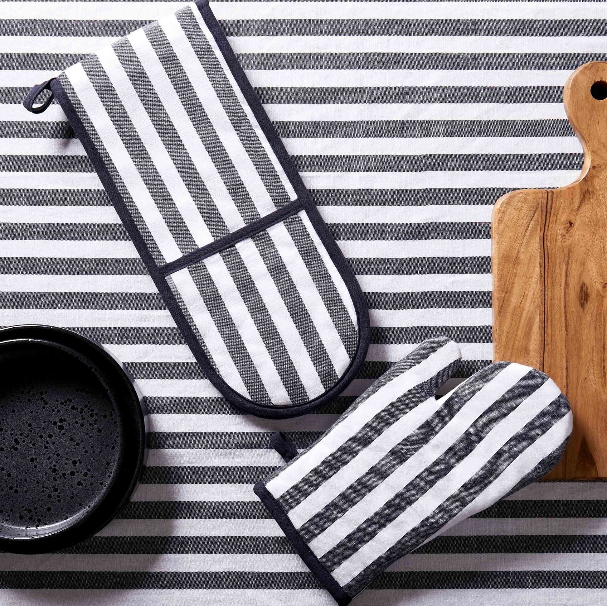 Stripe Oven Mitt - Navy - DUSK