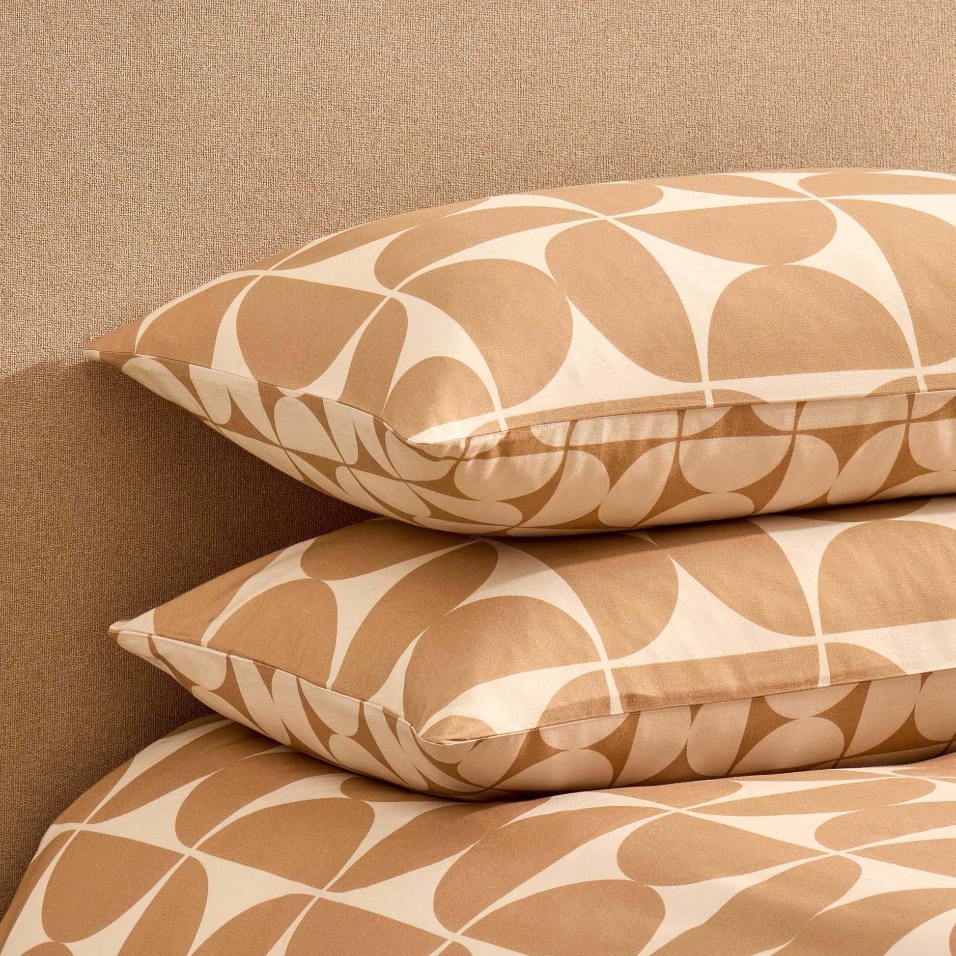 Suki 100% Cotton Geo Print Duvet Cover & Pillowcase Set - Stone - DUSK
