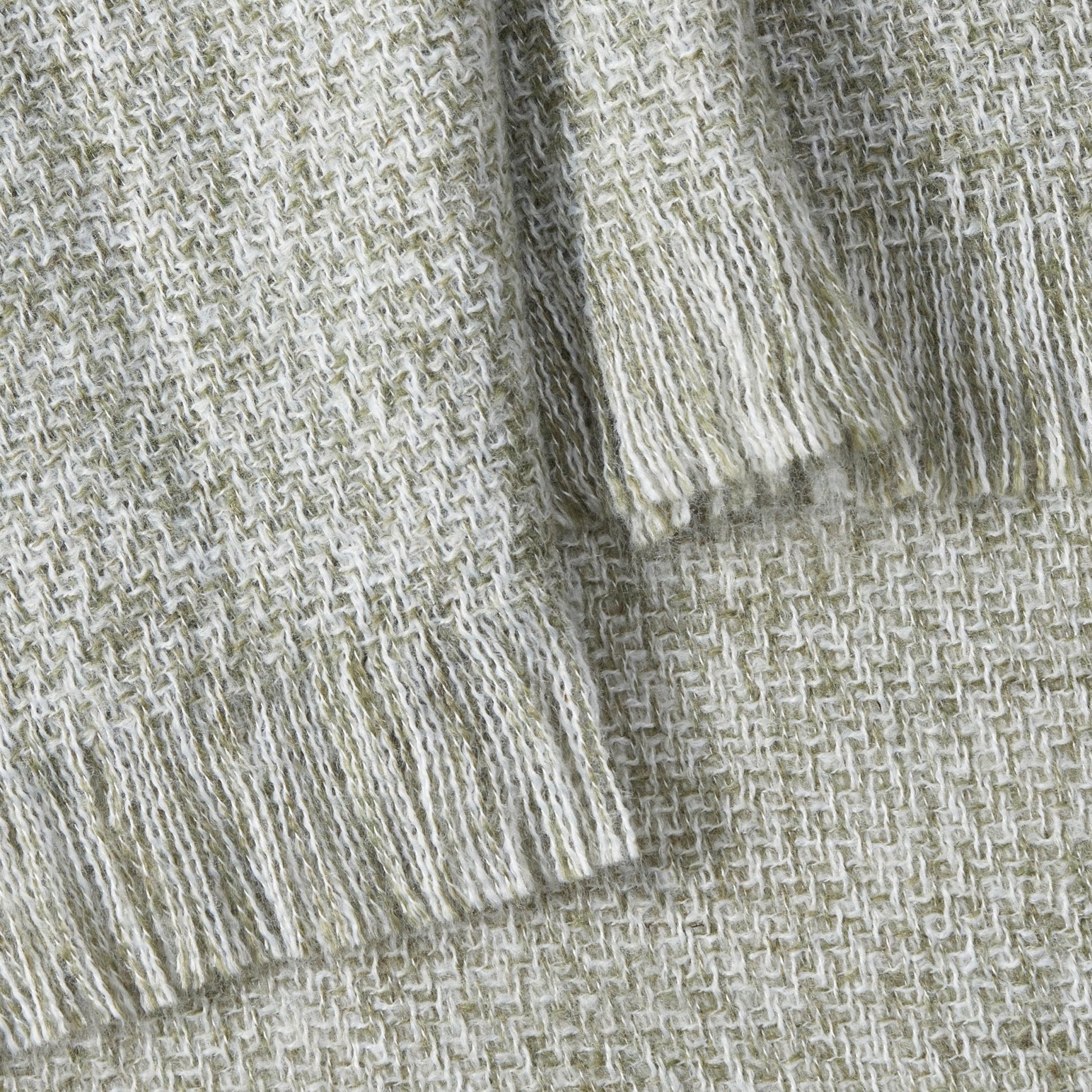 Super Soft Marled Tassel Sofa Throw - Dark Green - DUSK