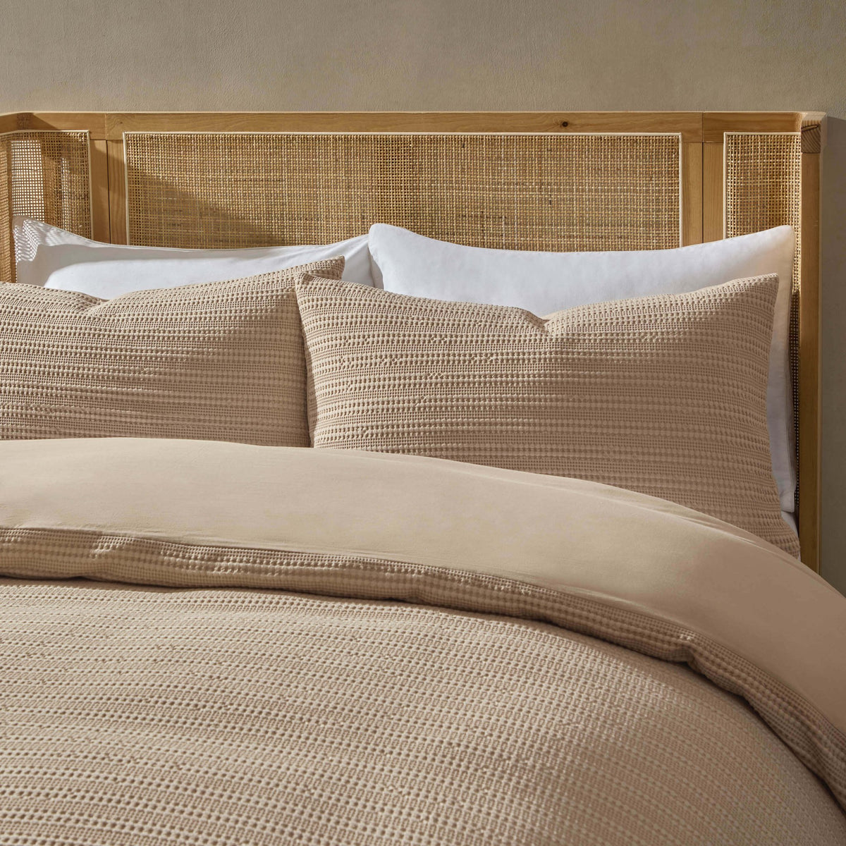 Vermont 180 Thread Count Waffle Duvet Cover & Pillowcase Set - Mocha - DUSK