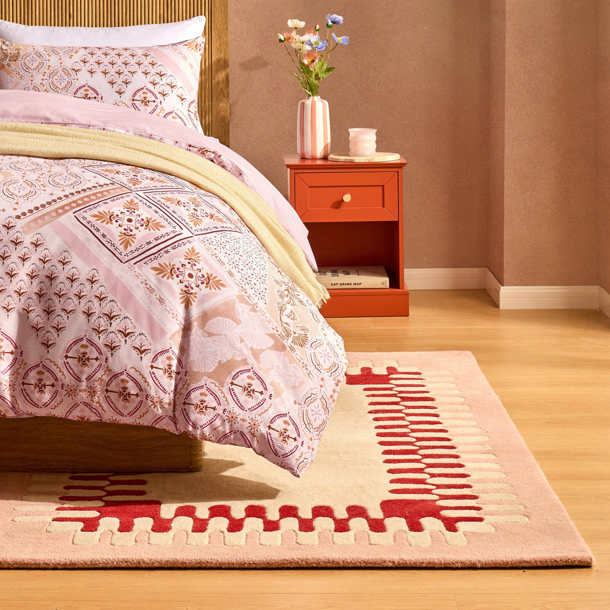 Waverly Hand Tufted Wavy Edge Rug - Natural/ Pink - DUSK