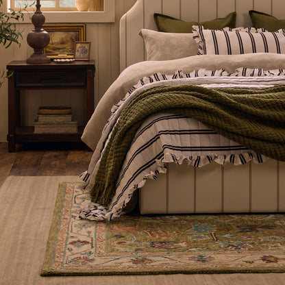 Wool Floral Pattern Rug - Green - DUSK