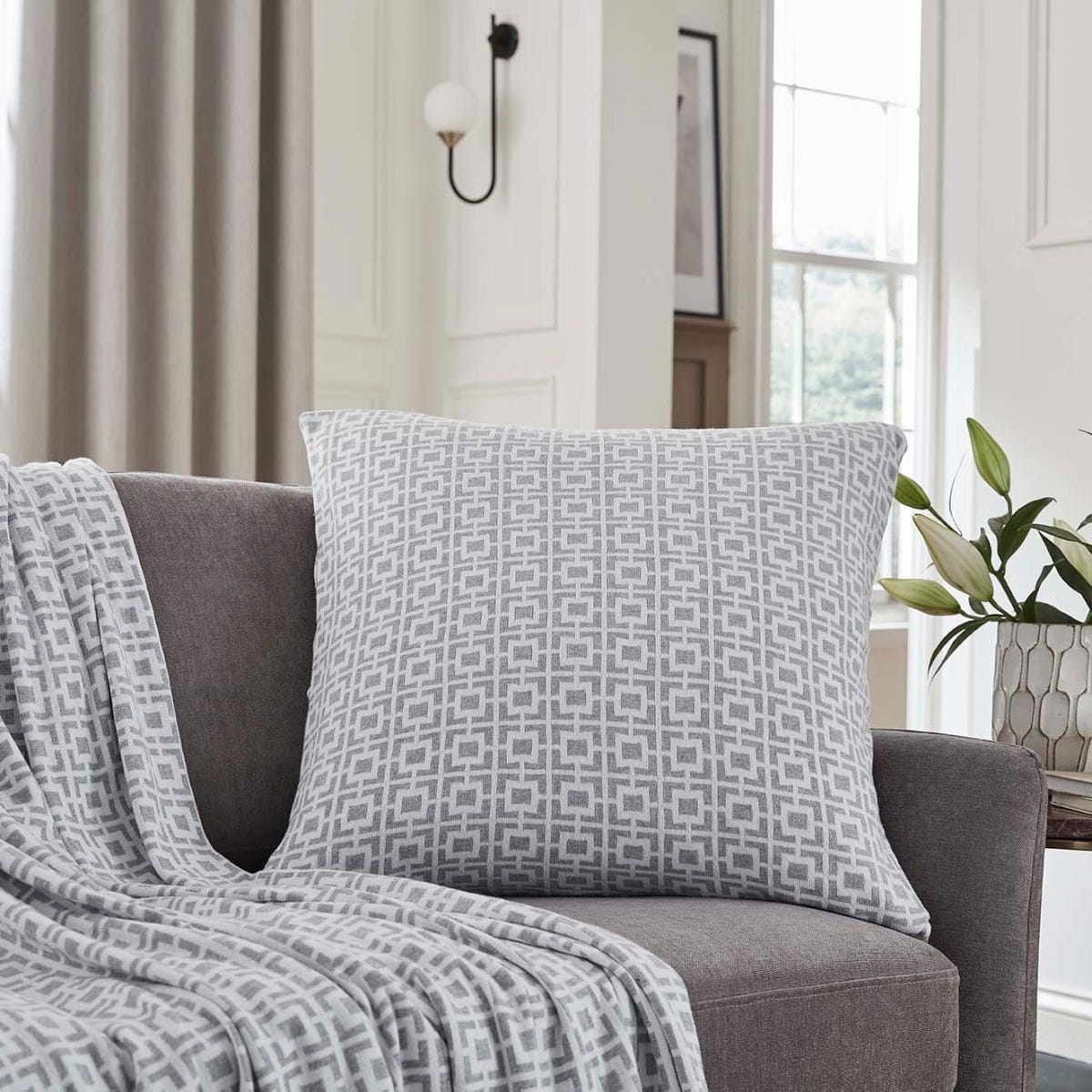 Alexandria Sofa Cushion Cover - Grey/White - DUSK