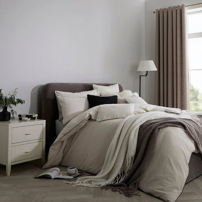 Cambridge 200 Thread Count Duvet Cover - Natural/Black - DUSK