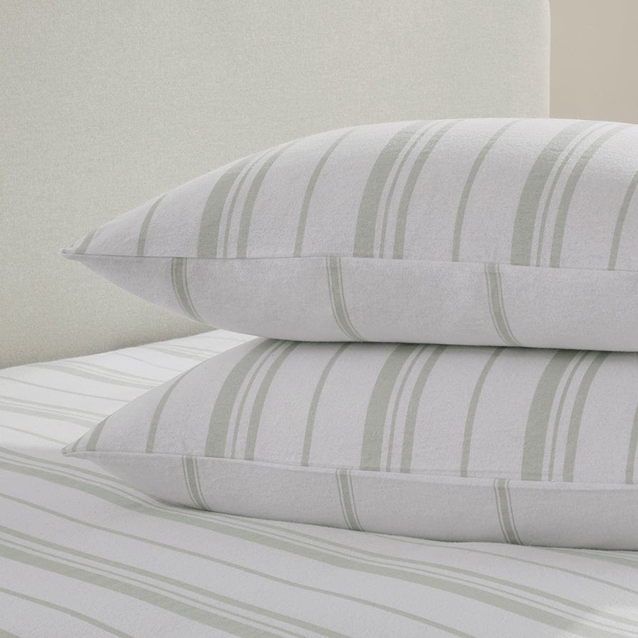 Pair of Brushed Cotton Pillowcases - Off White – DUSK