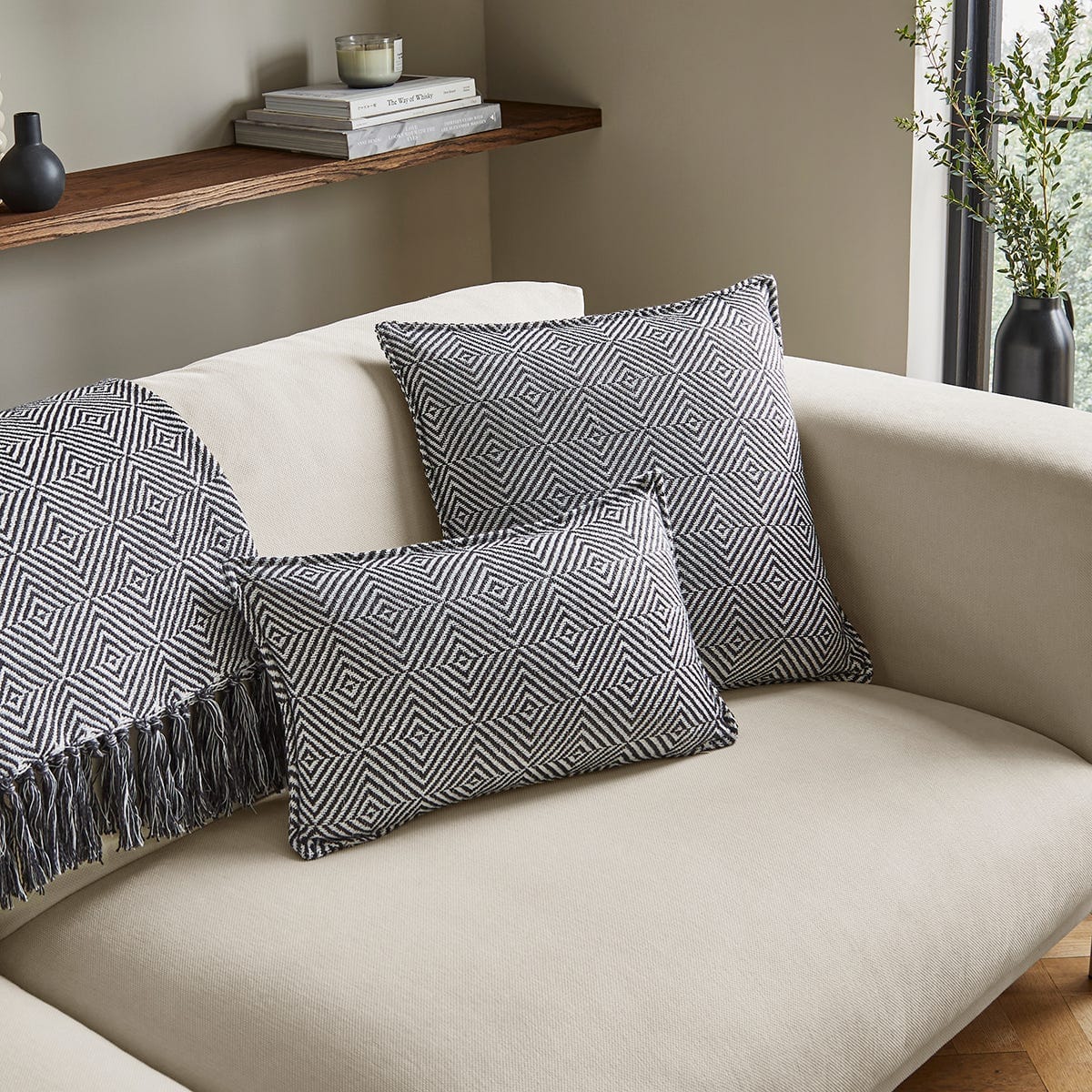 Diamond Knit Sofa Cushion Cover – White/Charcoal - DUSK