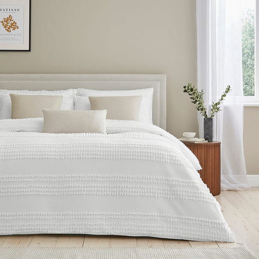 Pair Of Seville Pillowcases - 200 Thread Count - White