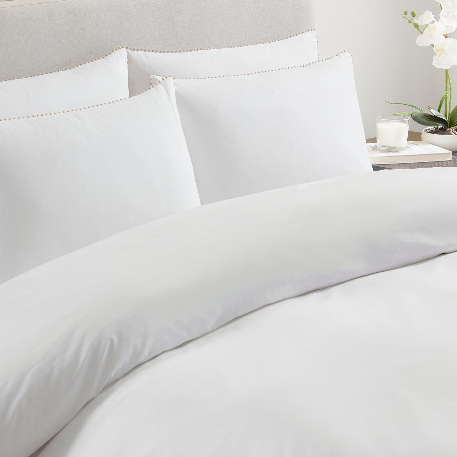 Pair Of Girona Pillowcases - 200 TC - Cotton - White/Natural - DUSK