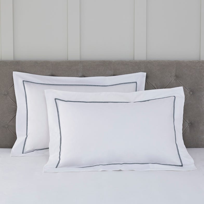 Pair Of Hampstead Oxford Pillowcases - 200 Thread Count - White/Navy - DUSK