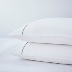 Pair of Mayfair Classic Pillowcases - 400 TC - Egyptian Cotton - Dark Grey - DUSK
