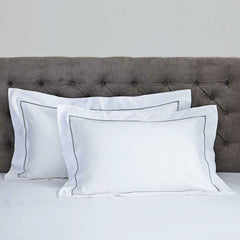 Pair of Mayfair Oxford Pillowcases - 400 TC - Egyptian Cotton - White/Dark Grey - DUSK