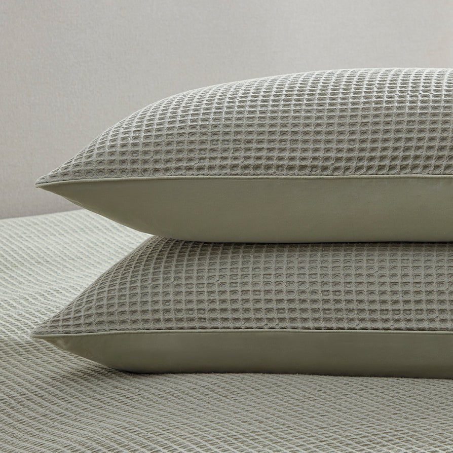 Pair of Portofino Waffle Pillowcases - 200 TC - Cotton - Sage Green - DUSK