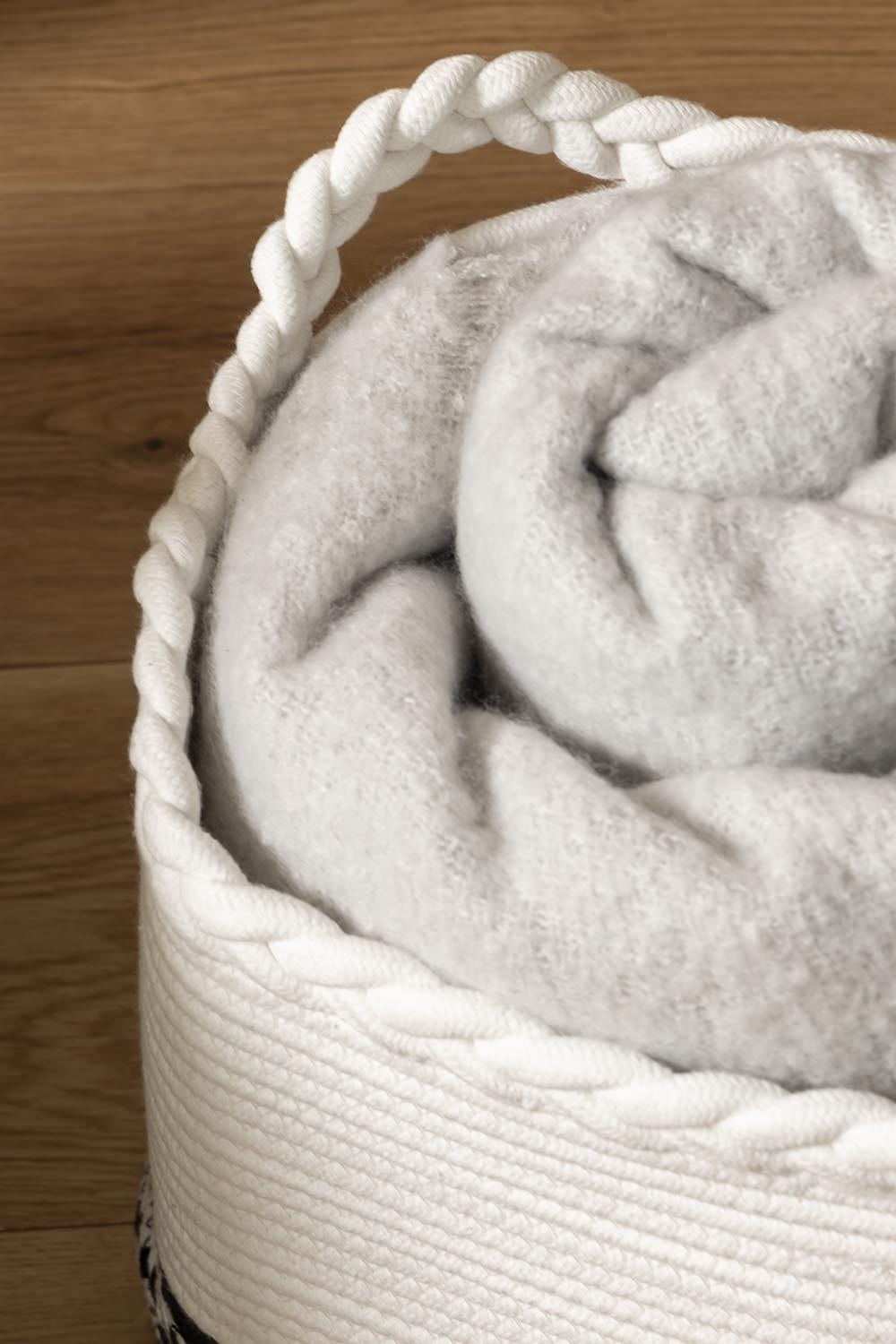 Plait Rope Storage Basket - Off White/Black – DUSK